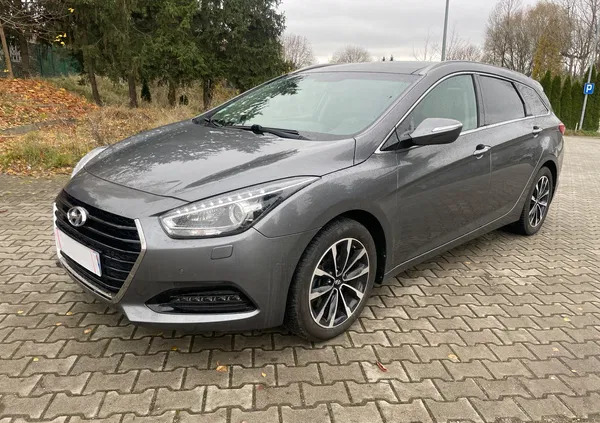 hyundai i40 Hyundai i40 cena 57900 przebieg: 105000, rok produkcji 2017 z Koło